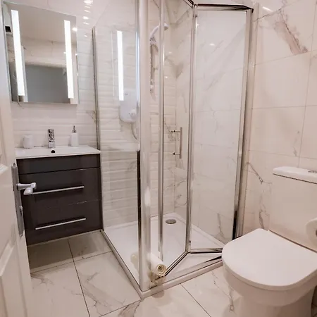 Eyre Arch Rest Apartment